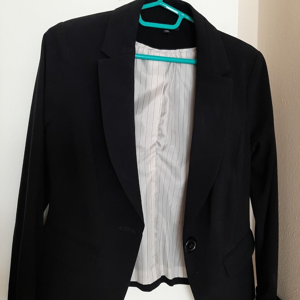 Memoir Ladies Black Blazer